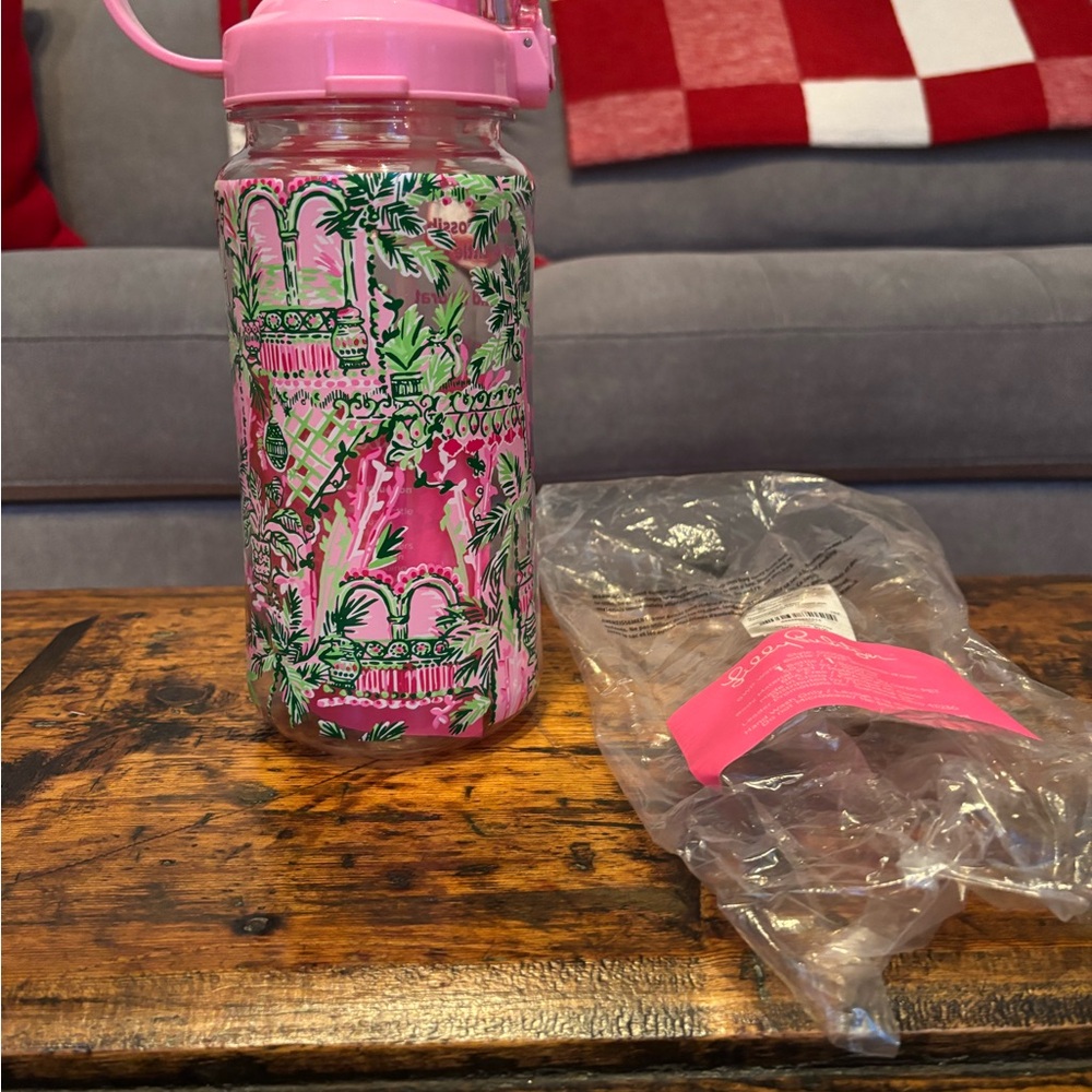 Lilly Pulitzer Pink and Green 50 ounce Water Bottle